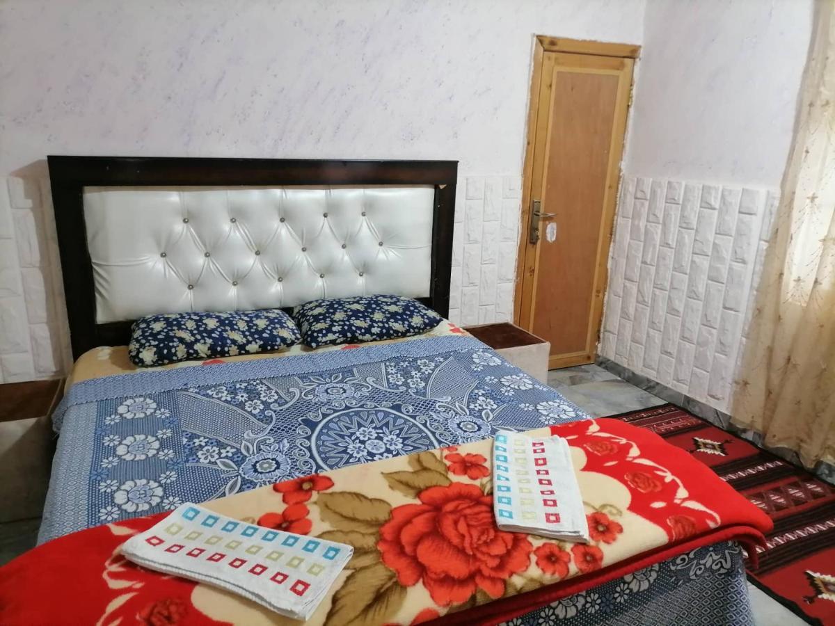 Guest House Hazem Al Azraq ash Shamālī Esterno foto